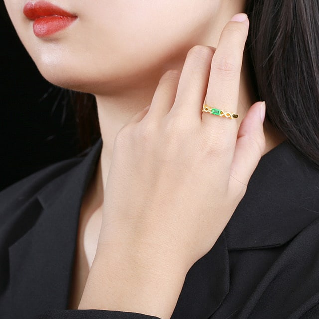 14k Gold 0.46 Ctw Vivid Green Natural Emerald & Diamond Ring - 5