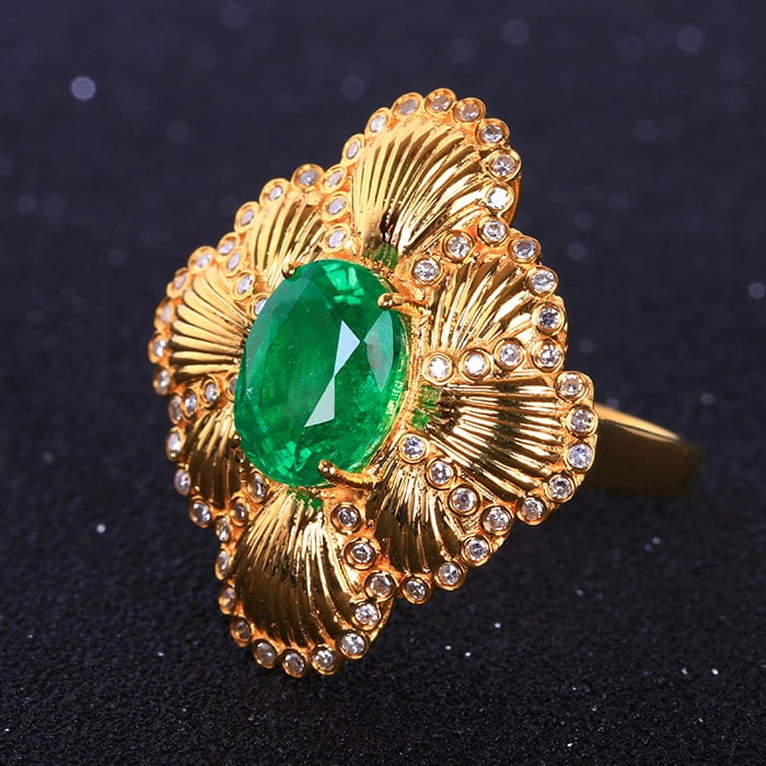 14k Gold 3.18 Ctw Vivid Green Natural Emerald & Diamond Ring - 2