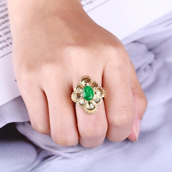 14k Gold 3.18 Ctw Vivid Green Natural Emerald & Diamond Ring - 6