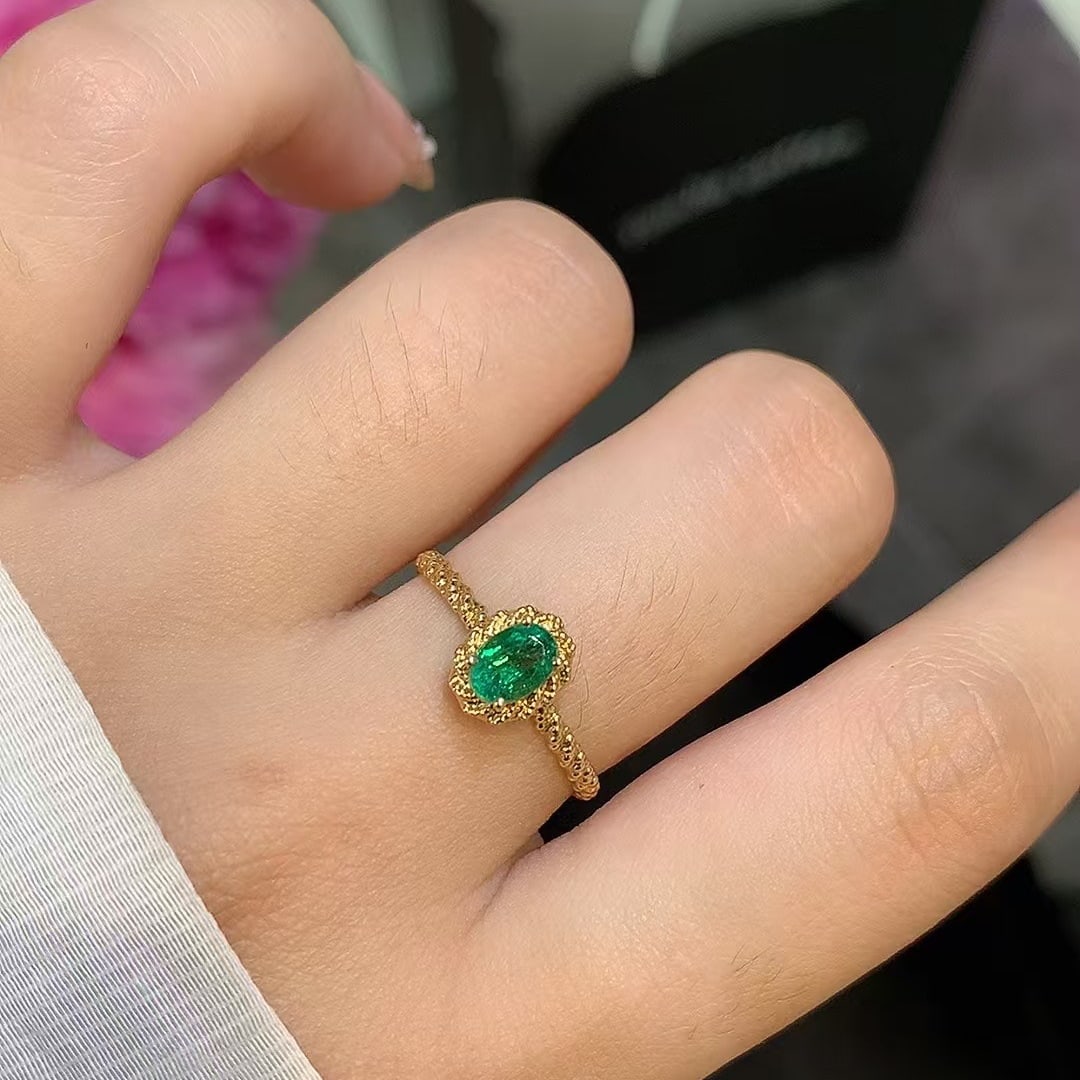 14k Gold 0.66 Ct Natural Emerald Ring - 5