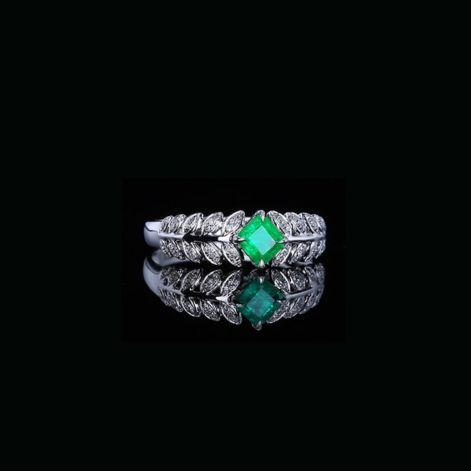 14k Gold 0.47 Ctw Natural Emerald & Diamond Ring - 3