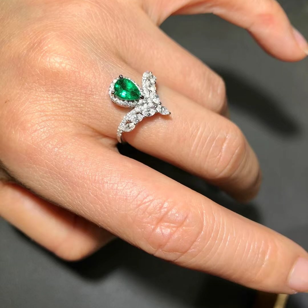14k Gold 1.16 Ctw Vivid Green Natural Emerald & Diamond Ring - 3