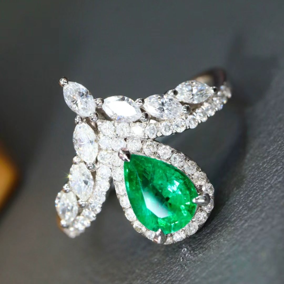 14k Gold 1.16 Ctw Vivid Green Natural Emerald & Diamond Ring - 4