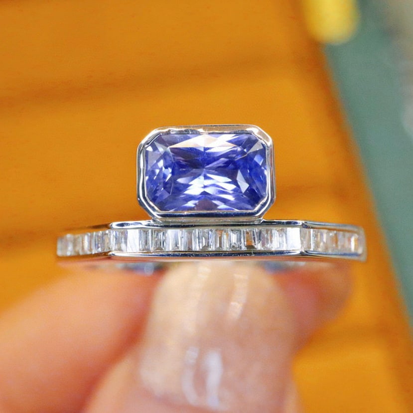 14k Gold 1.26 Ctw Natural Sapphire & Diamond Ring: Ref:230978162 // gold content:14k gold // ring size:7. 25us // // main gemstone:sapphire // shape:octagonal // carat weight:1. 10ct // color:blue // treatment:natural // // adjacent gemstone 2 : diamo