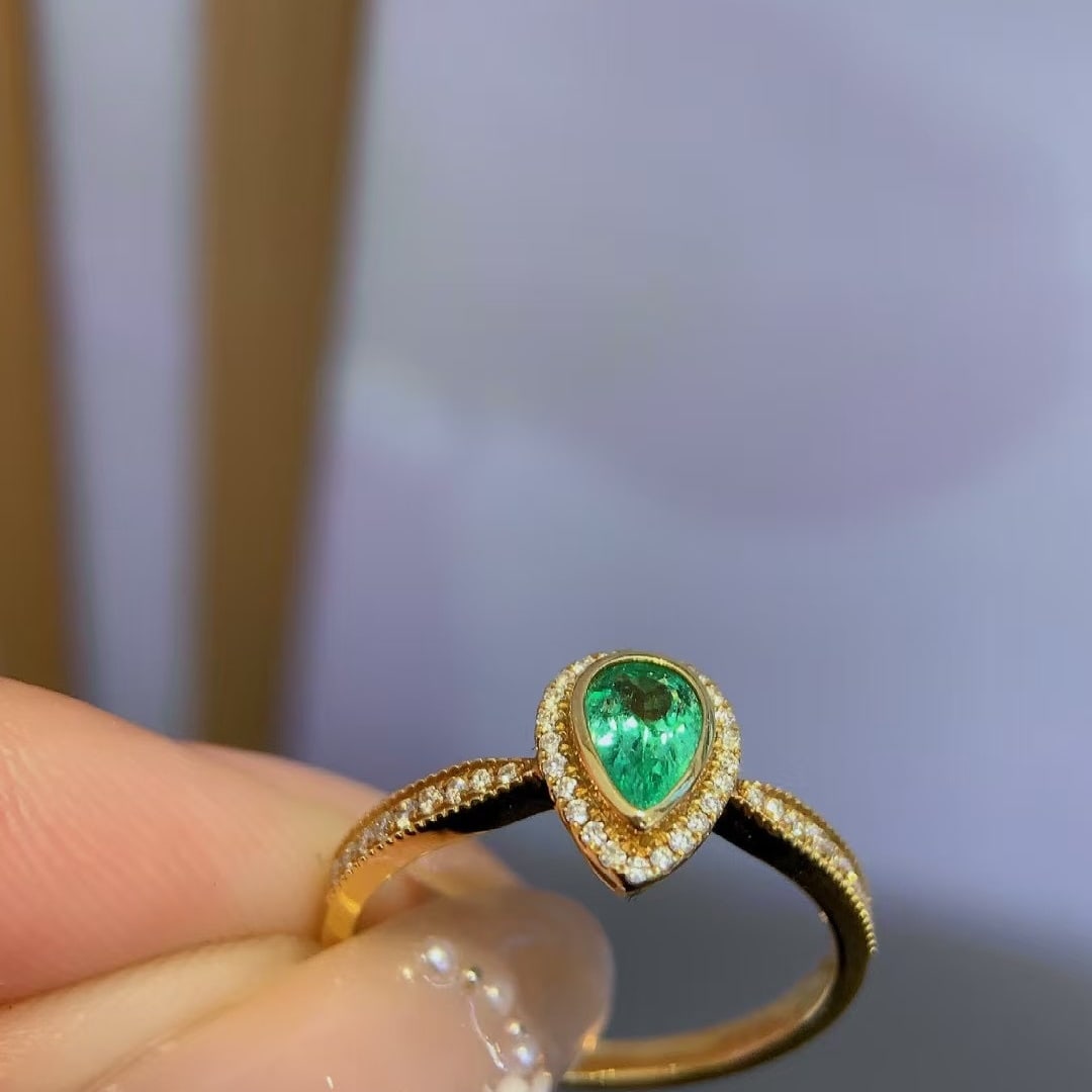 14k Gold 0.54 Ctw Natural Emerald & Diamond Ring - 3