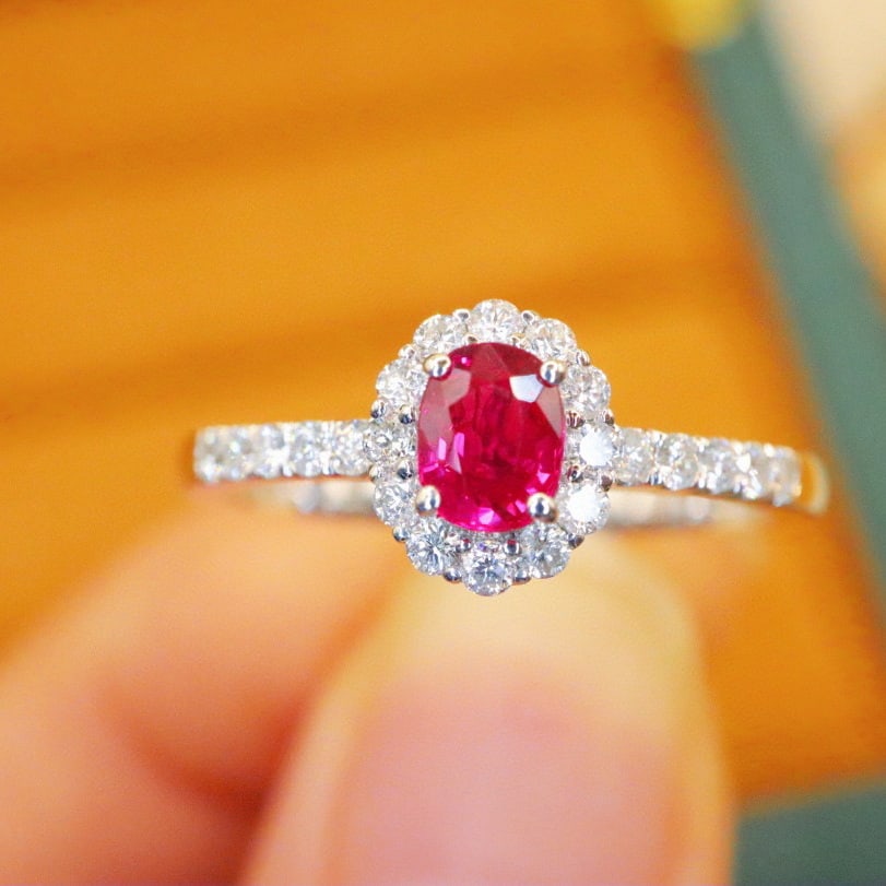 14k Gold 0.69 Ctw Natural Ruby & Diamond Ring: Ref:230978195 // gold content:14k gold // ring size:7. 25us // // main gemstone:ruby // shape:oval // carat weight:0. 43ct // color:pigeonblood red // treatment:natural // // adjacent gemstone 2 :