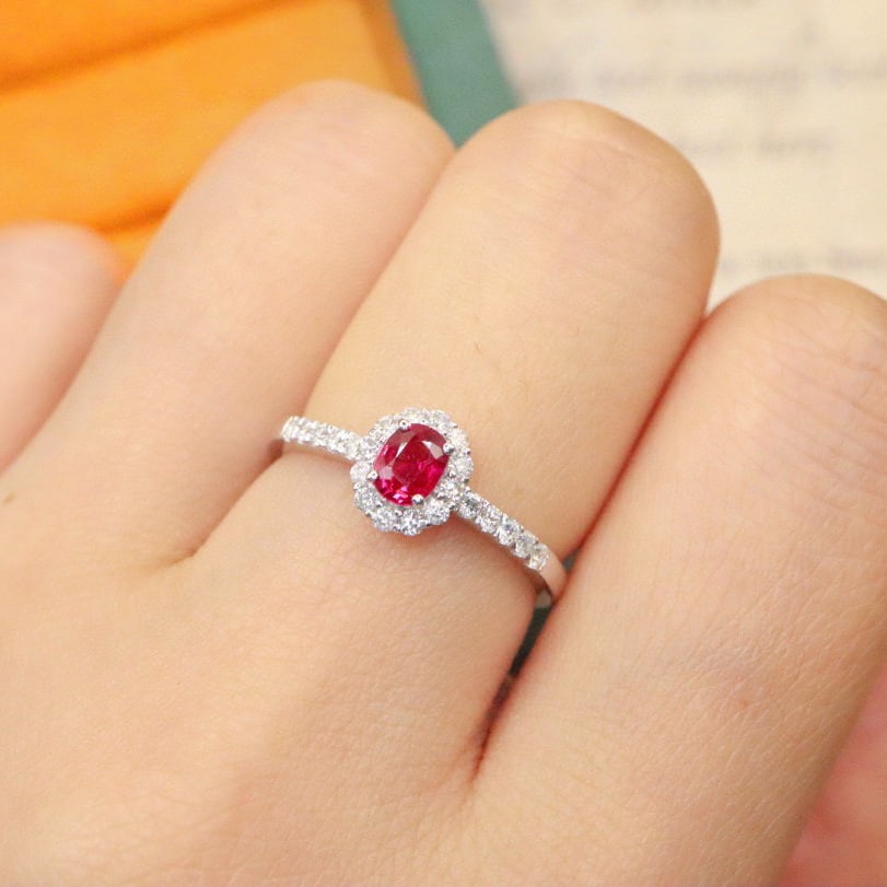 14k Gold 0.69 Ctw Natural Ruby & Diamond Ring - 5
