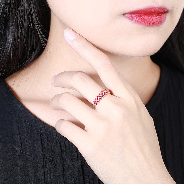 14k Gold 0.85 Ctw Natural Ruby & Diamond Ring - 6
