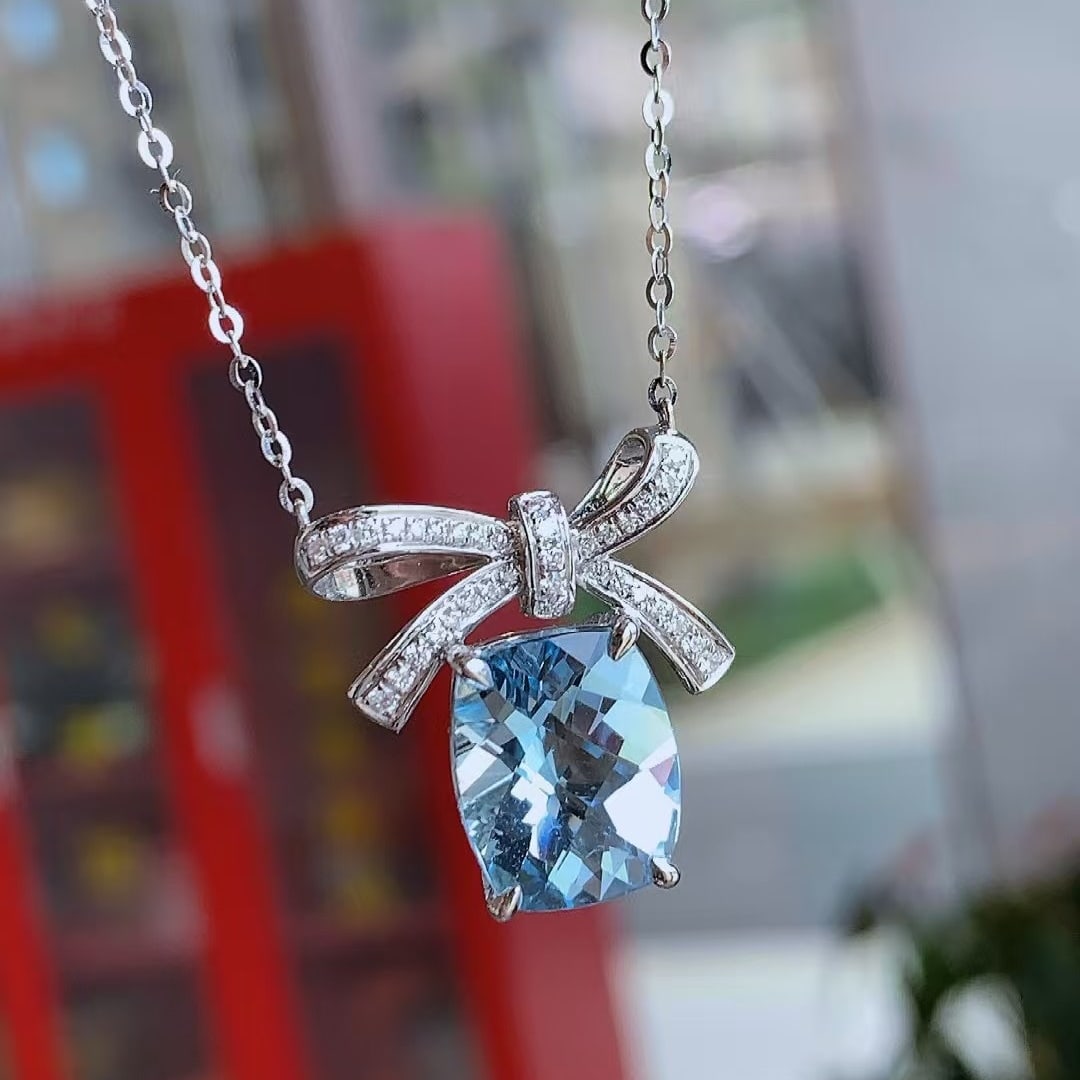 14k Gold 2.44 Ctw Natural Aquamarine & Diamond Necklace - 3