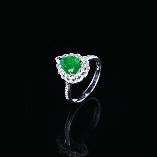 14k Gold 1.64 Ctw Vivid Green Natural Emerald & Diamond Ring - 5