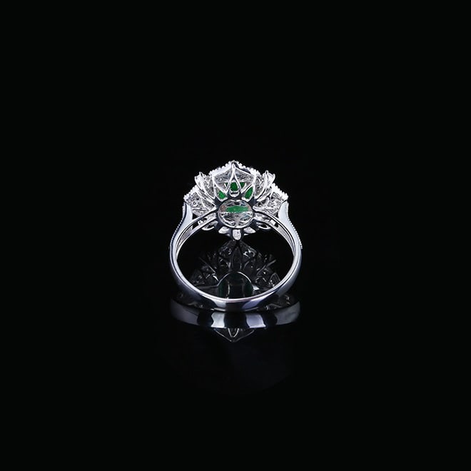 14k Gold 1.23 Ctw Vivid Green Natural Emerald & Diamond Ring - 4