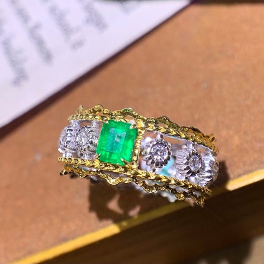 14k Gold 0.53 Ctw Natural Emerald & Diamond Ring - 2