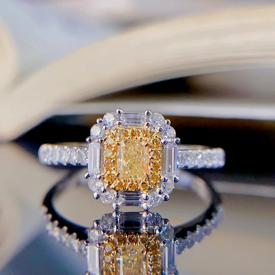 14k Gold 0.65 Ctw Natural Yellow Diamond & Diamond Ring - 6