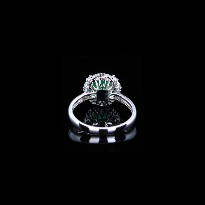 14k Gold 0.55 Ctw Vivid Green Natural Emerald & Diamond Ring - 4
