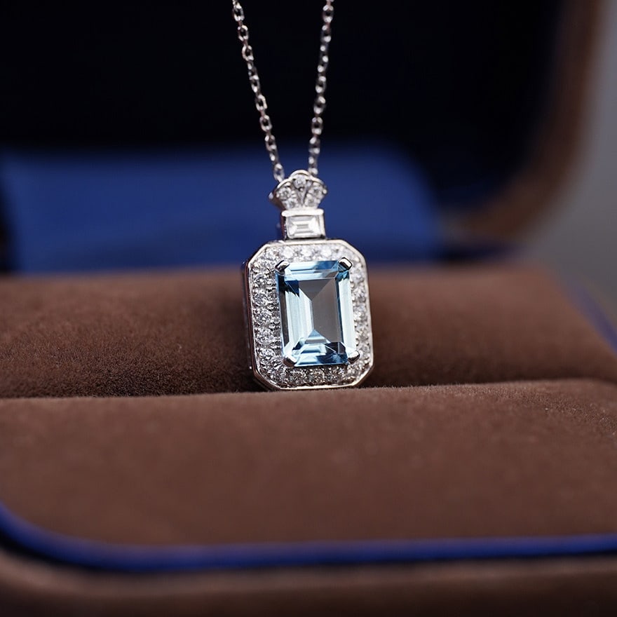 14k Gold 1.72 Ct Natural Aquamarine & Diamond Pendant( Without Chain ) - 2
