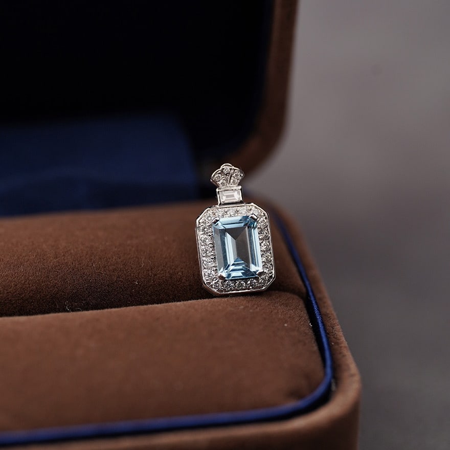 14k Gold 1.72 Ct Natural Aquamarine & Diamond Pendant( Without Chain ) - 3
