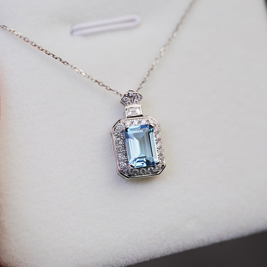 14k Gold 1.72 Ct Natural Aquamarine & Diamond Pendant( Without Chain ) - 4