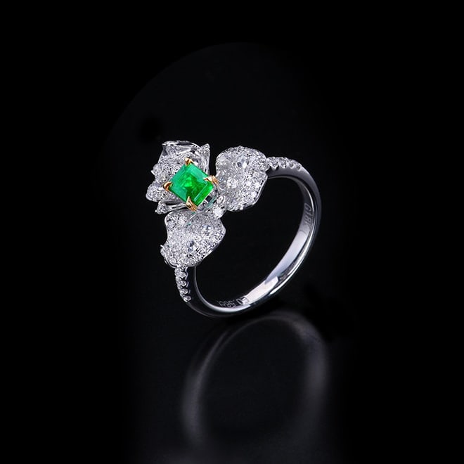 14k Gold 1.26 Ctw Vivid Green Natural Emerald & Diamond Ring - 3