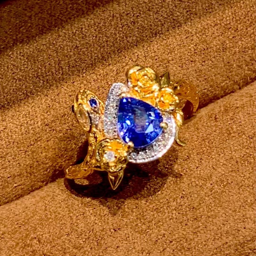 14k Gold 0.9 Ct Natural Sapphire & Diamond Ring - 2