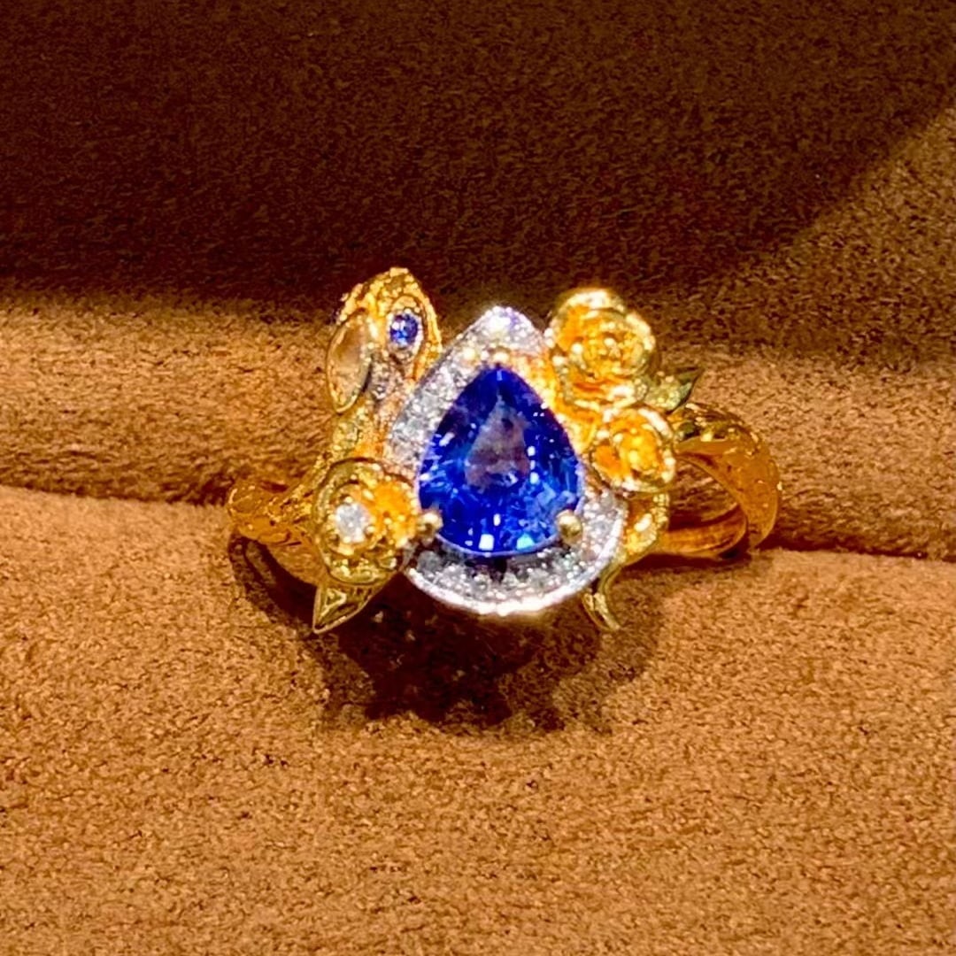 14k Gold 0.9 Ct Natural Sapphire & Diamond Ring - 4