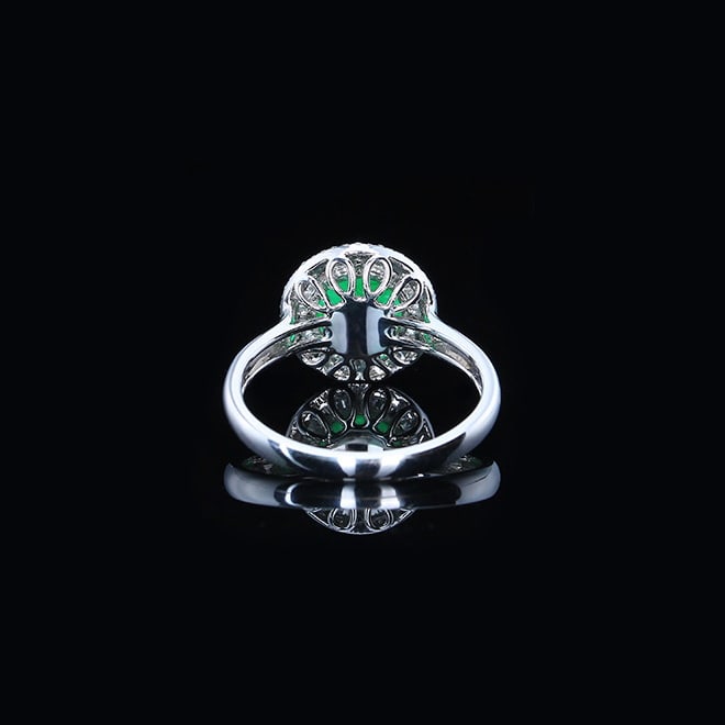 14k Gold 2.28 Ctw Vivid Green Natural Emerald & Diamond Ring - 4