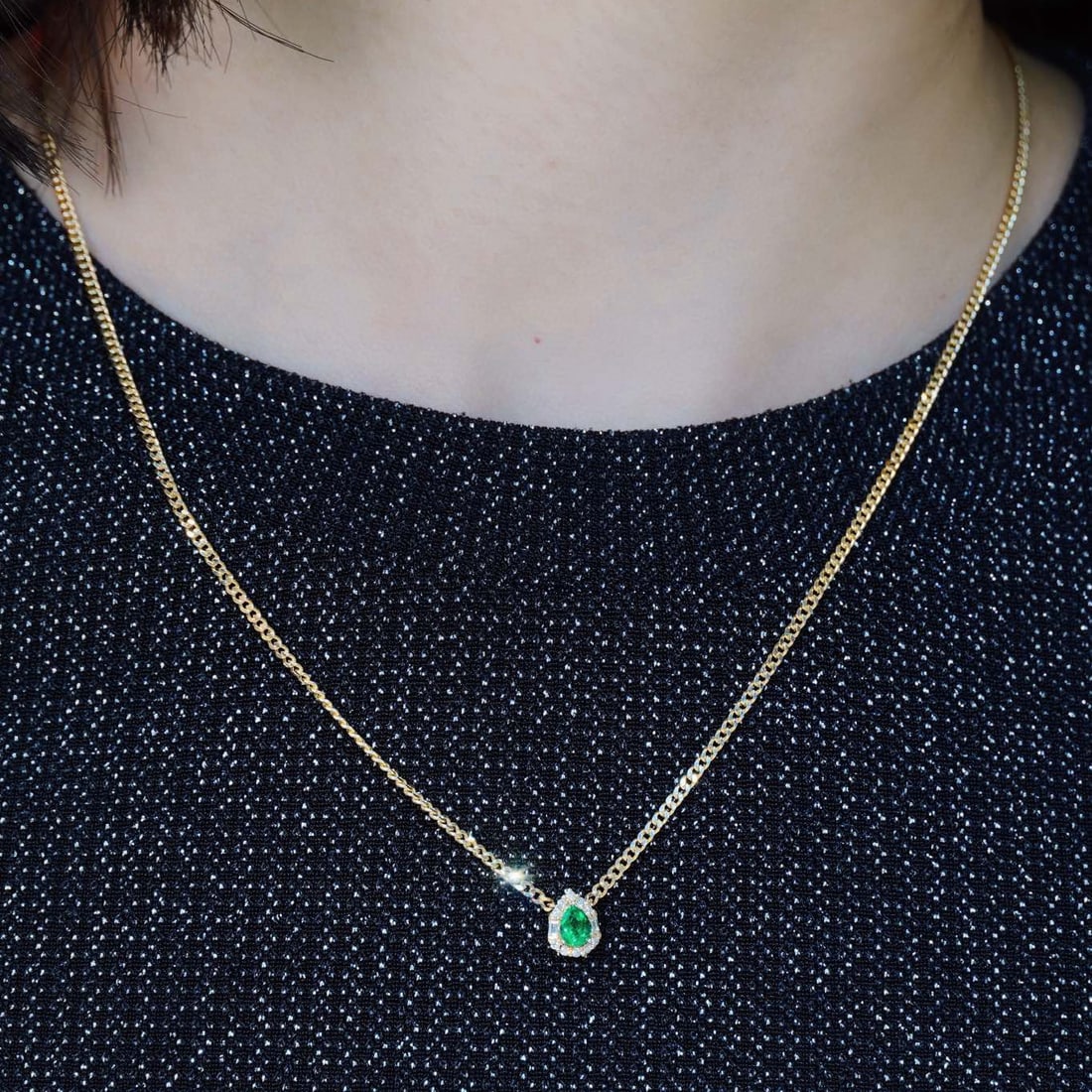 14k Gold 0.44 Ctw Natural Emerald & Diamond Necklace - 6
