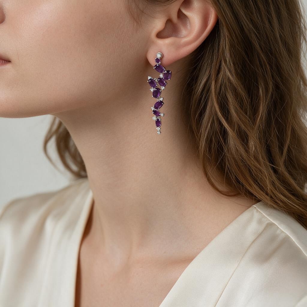 925 Sterling Silver Natural Amethyst & Cubic Zirconia Earrings: Ref:260821072 // gold content:925 sterling silver // main gemstone:amethyst // shape:oval // carat weight: // color:purple // treatment:natural // // adjacent gemstone 2 : cubic zirconia // shape:mult