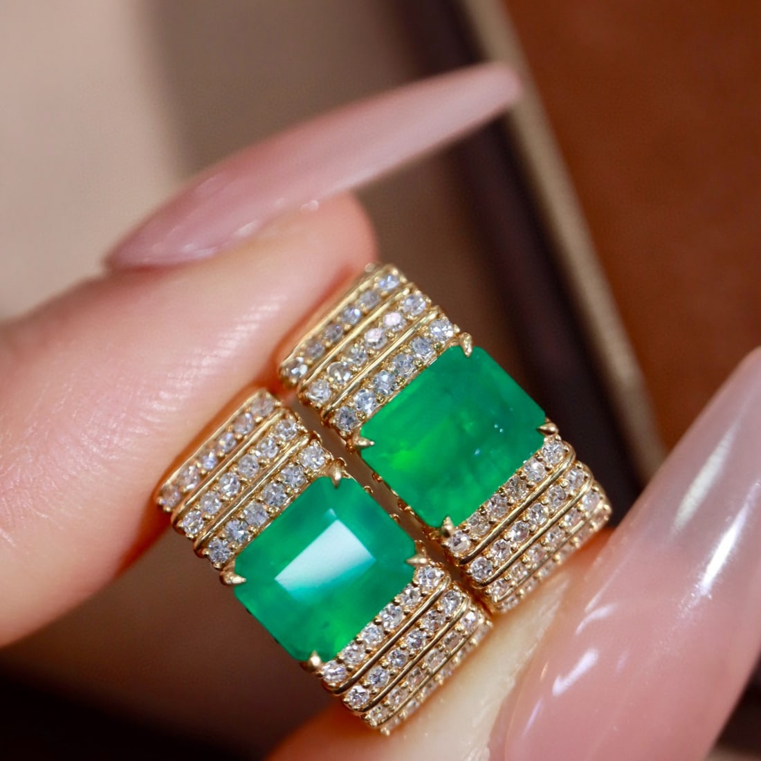 14k Gold 2.93 Ctw Natural Emerald & Diamond Earrings - 7