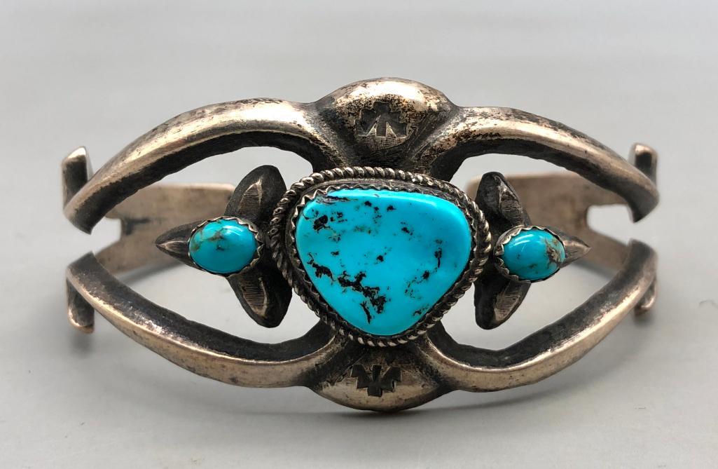 Three Stone and Sandcast Bracelet (1 of 9)