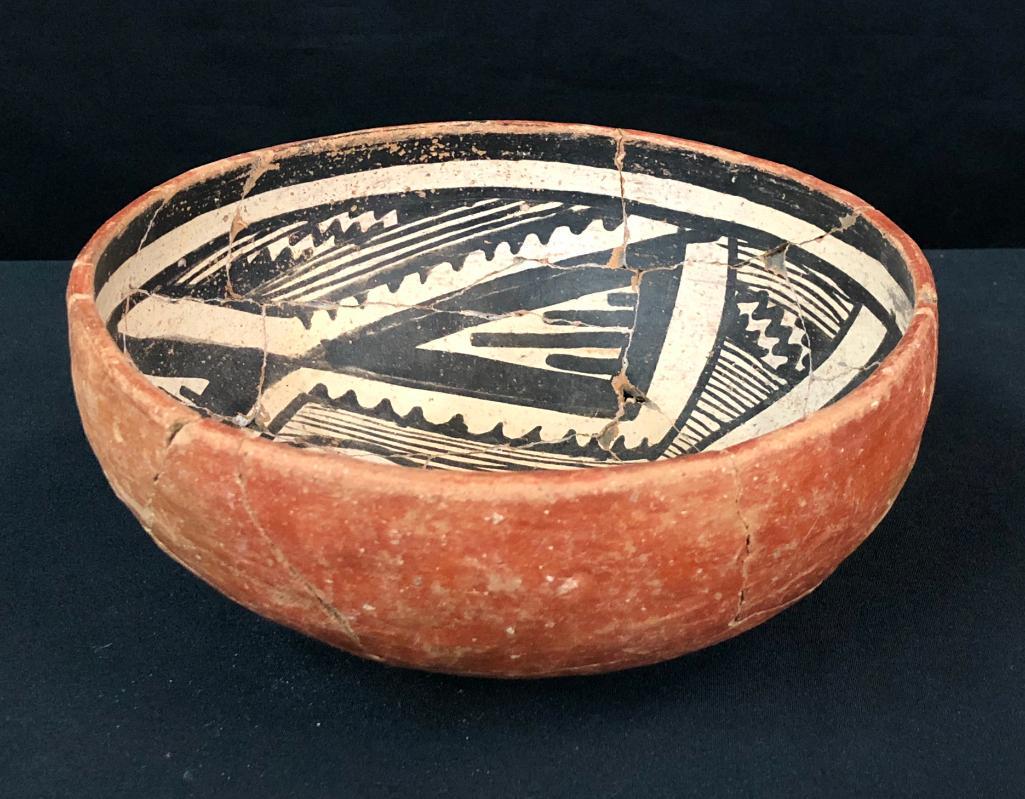 Gila Polychrome Prehistoric Pot (1 of 10)