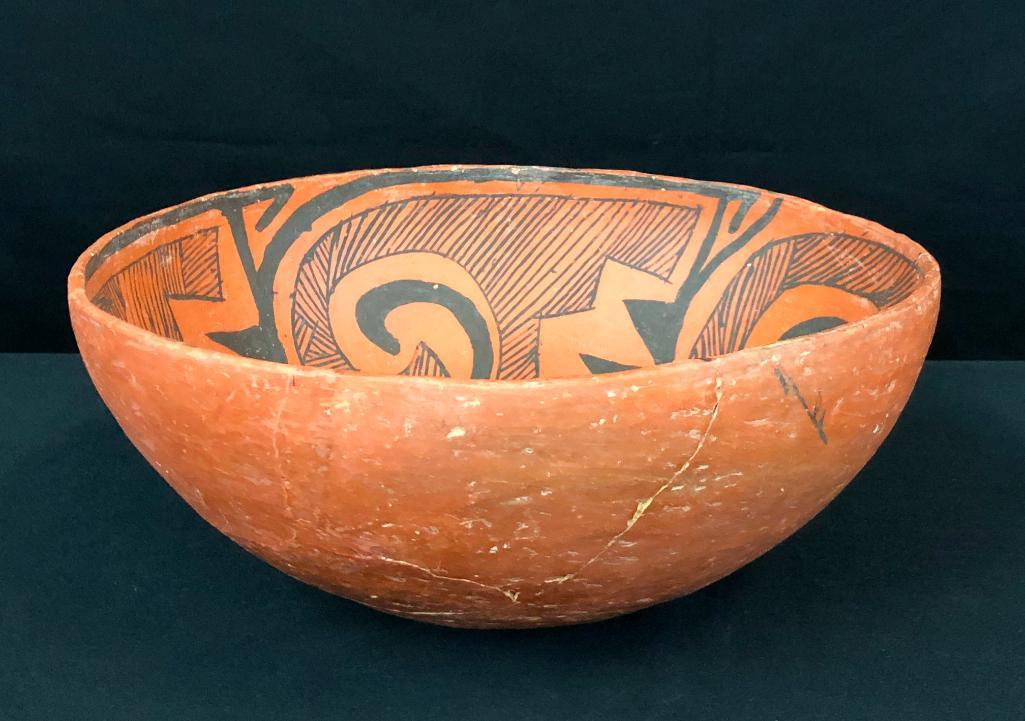 Prehistoric Mogollon Black on Red Pot (1 of 14)