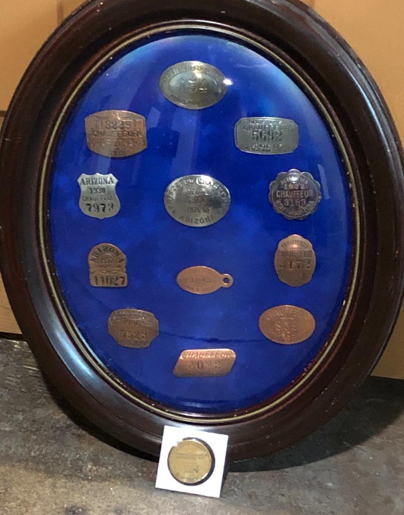 Antique AZ Chauffeur License Display & Whirling Log Ford Token: Offered here for your consideration is an antique AZ chauffeur license display and there is also a rare, whirling log (swastika) themed Ford trade token. This display case features a wide variety of A