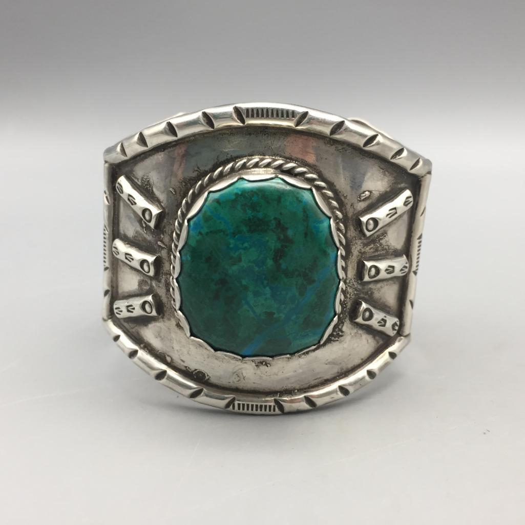 Unique Vintage Sterling Silver Bracelet with Great Looking Green Stone (1 of 11)