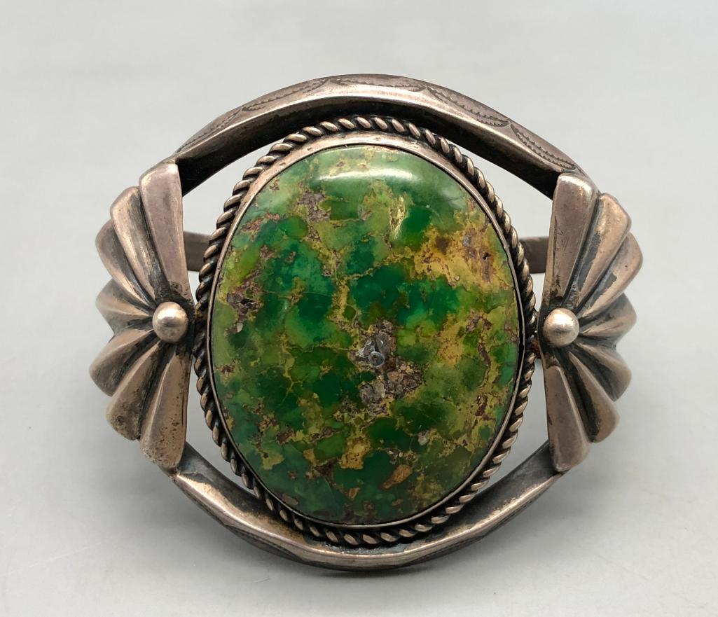 Green Stone Turquoise and Sterling Silver Bracelet (1 of 8)