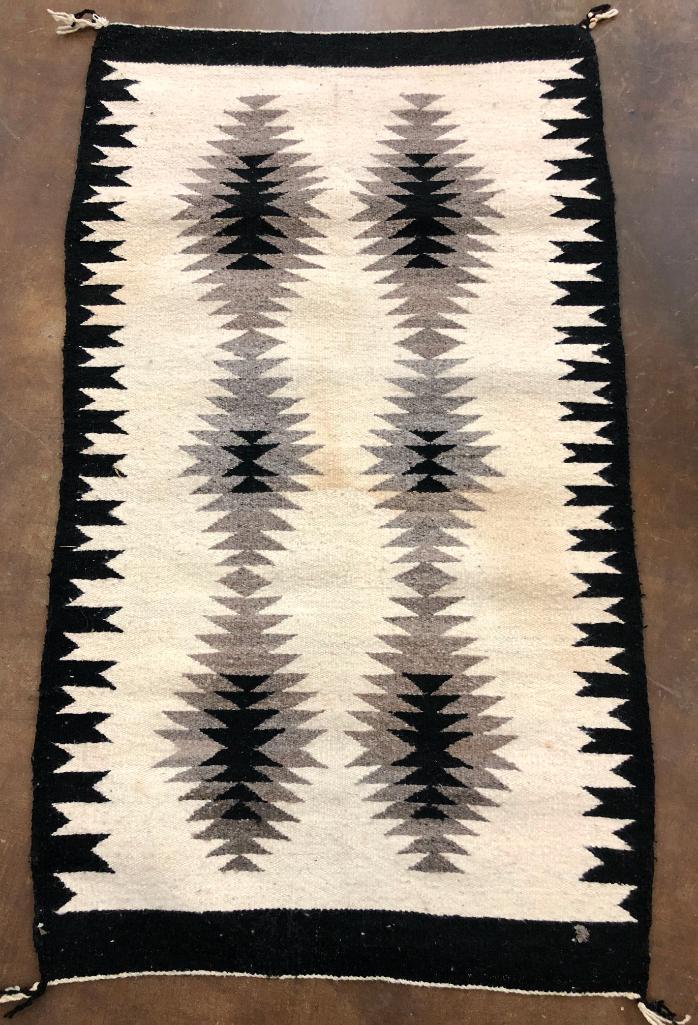 Vintage White, Black, and Gray Navajo Rug: Available here for your consideration is a vintage white, black, and gray Navajo rug made from hand spun wool. Navajo weaving's (blankets and rugs) are thought to be some of the most colorful and best