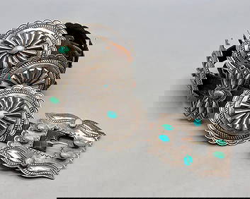 Important Floyd Arviso Vintage Native American Navajo Turquoise Sterling Silver Concho Belt Important Floyd Arviso Vintage Native American Navajo Turquoise Sterling Silver Concho Belt