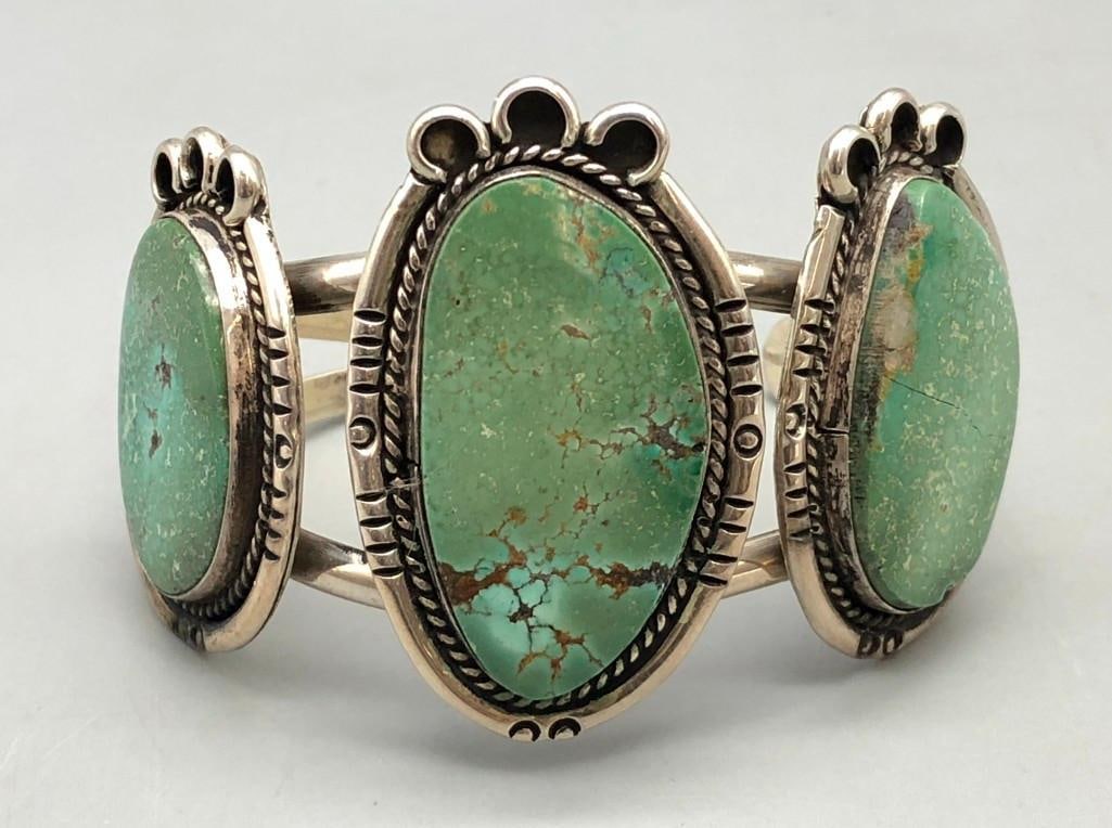 Vintage Three Stone Turquoise Bracelet (1 of 7)