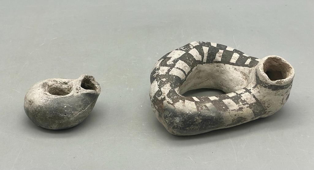Two Unique Anasazi Pottery Vessels (1 of 11)