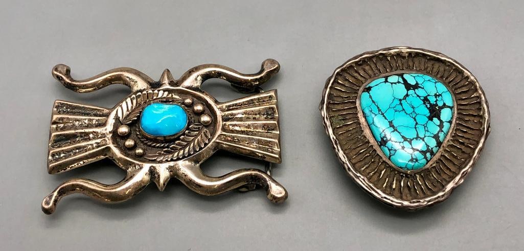 Sandcast And Turquoise Belt Buckle And Bolo Slide: Presented here for your consideration is a sandcast and turquoise belt buckle and bolo slide. This ensemble features a unique sandcast silver belt buckle highlighted with one turquoise cabochon restin