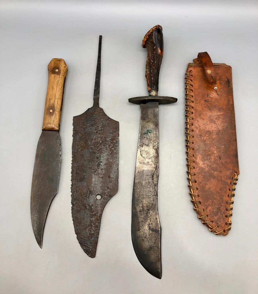 Lot Of Three Old Hand Forged Knives (1 of 19)