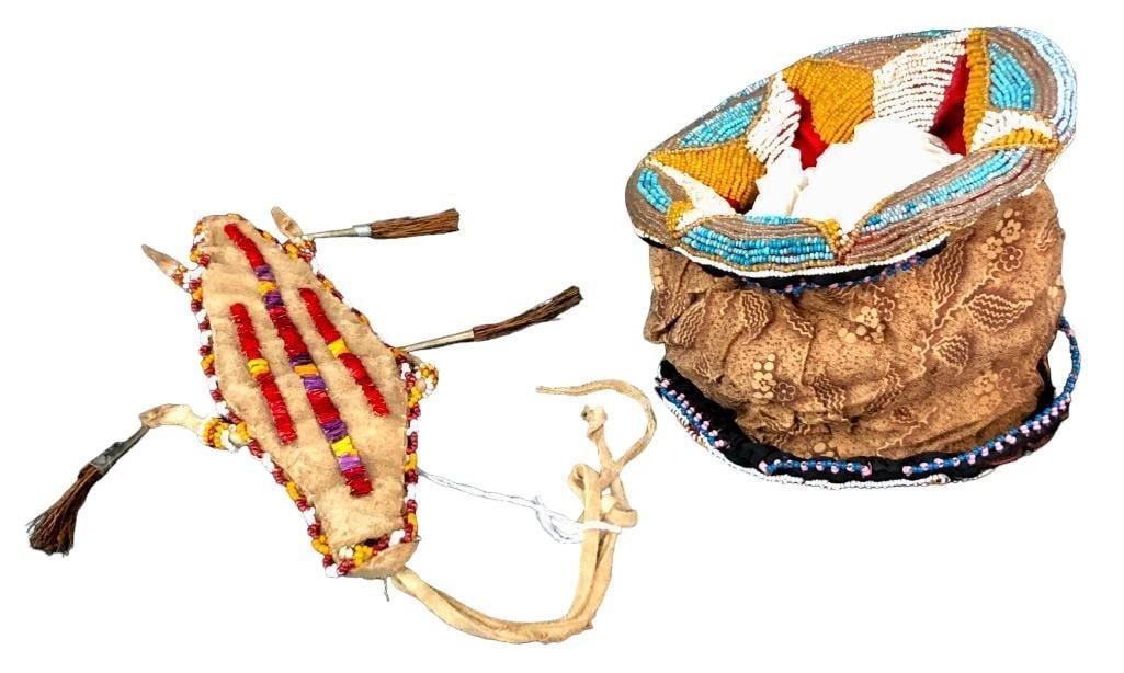 Unique Beaded Bag And Plains Beaded Lizard Fetish (1 of 10)