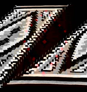 Great Condition Circa 1940s Navajo Rug: Available here for your consideration is a circa 1940s Navajo rug in great condition. The focal point of this rug is a large central diamond medallion running almost the entire length of the weaving.