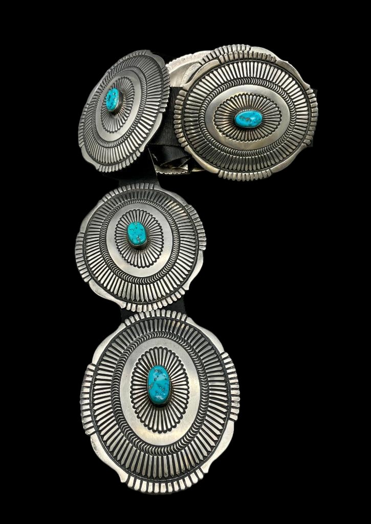 Hefty And Deeply Stamped Sterling Silver And Turquoise Concho Belt By Linda Marble: Offered here for your consideration is a hefty and deeply stamped sterling silver and turquoise concho belt by Linda Marble. This stunning belt has seven conchos and a buckle each beautifully highligh