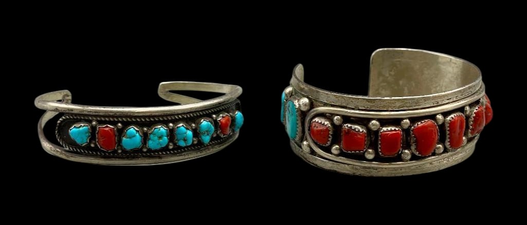 Two Vintage Turquoise And Coral Bracelets (1 of 14)