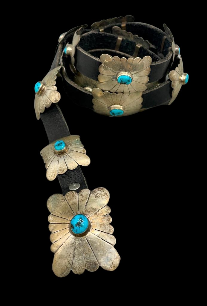 Vintage Small Size Concho Belt/Hat Band (1 of 17)