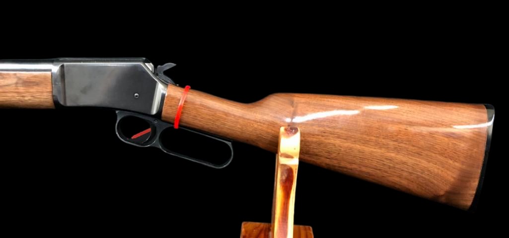 Browning BL 22 Caliber Rifle With Box: For your bidding pleasure is a Browning BL .22 Caliber rifle with box. This rifle looks like! It has great bluing, and the wood stock and forend look to be in great shape. This will be a great rifle f