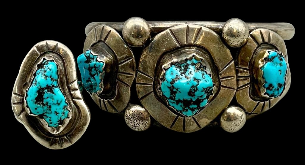 Carl Luthey Turquoise Bracelet And Ring: Offered here is a Carl Luthey turquoise bracelet and ring. This bracelet features three turquoise nugget style cabochons resting in scalloped silver bezels, and complemented by darkened silver backgro