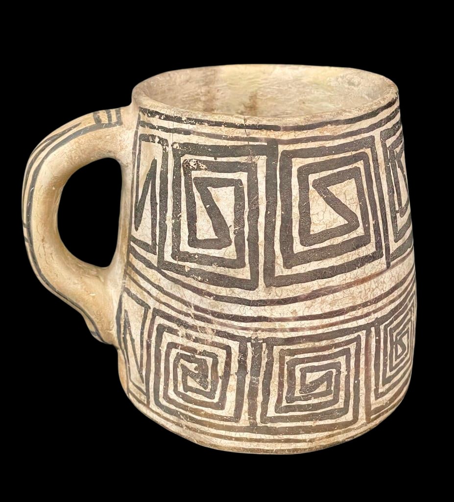 Mesa Verde Black On White Pottery Cup (1 of 13)