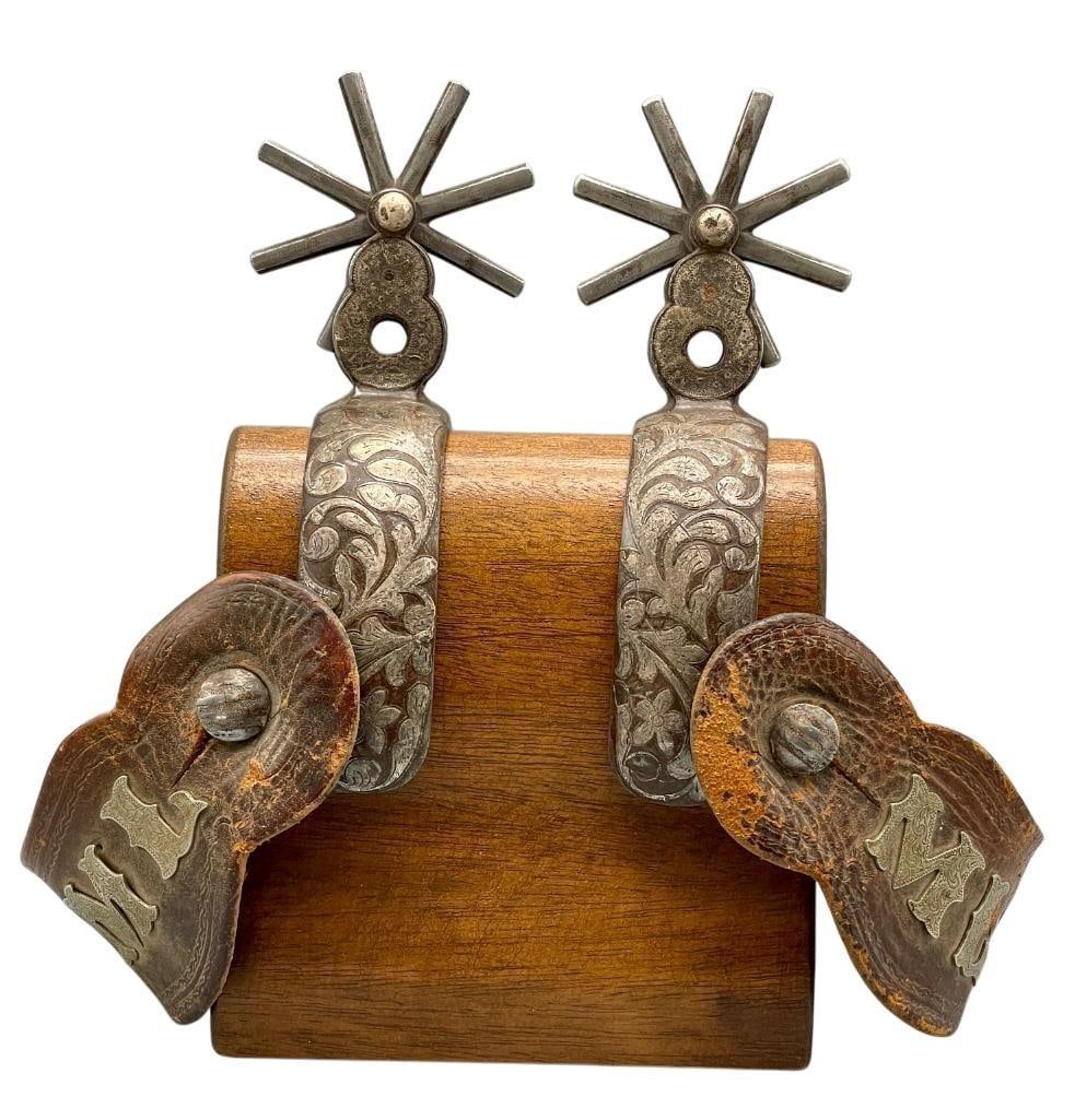 Nice Pair Of Large Inlay Mexican Spurs: Available here for your consideration is a nice pair of large inlay Mexican spurs. Double mounted with inlaid silver foliage design, these spurs have eight point rowels and come complete with original