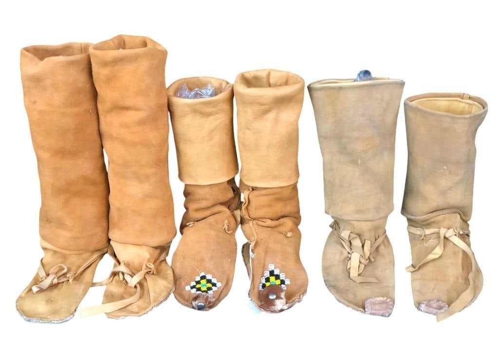 Three Pair Of Vintage Apache High Top Moccasins (1 of 14)